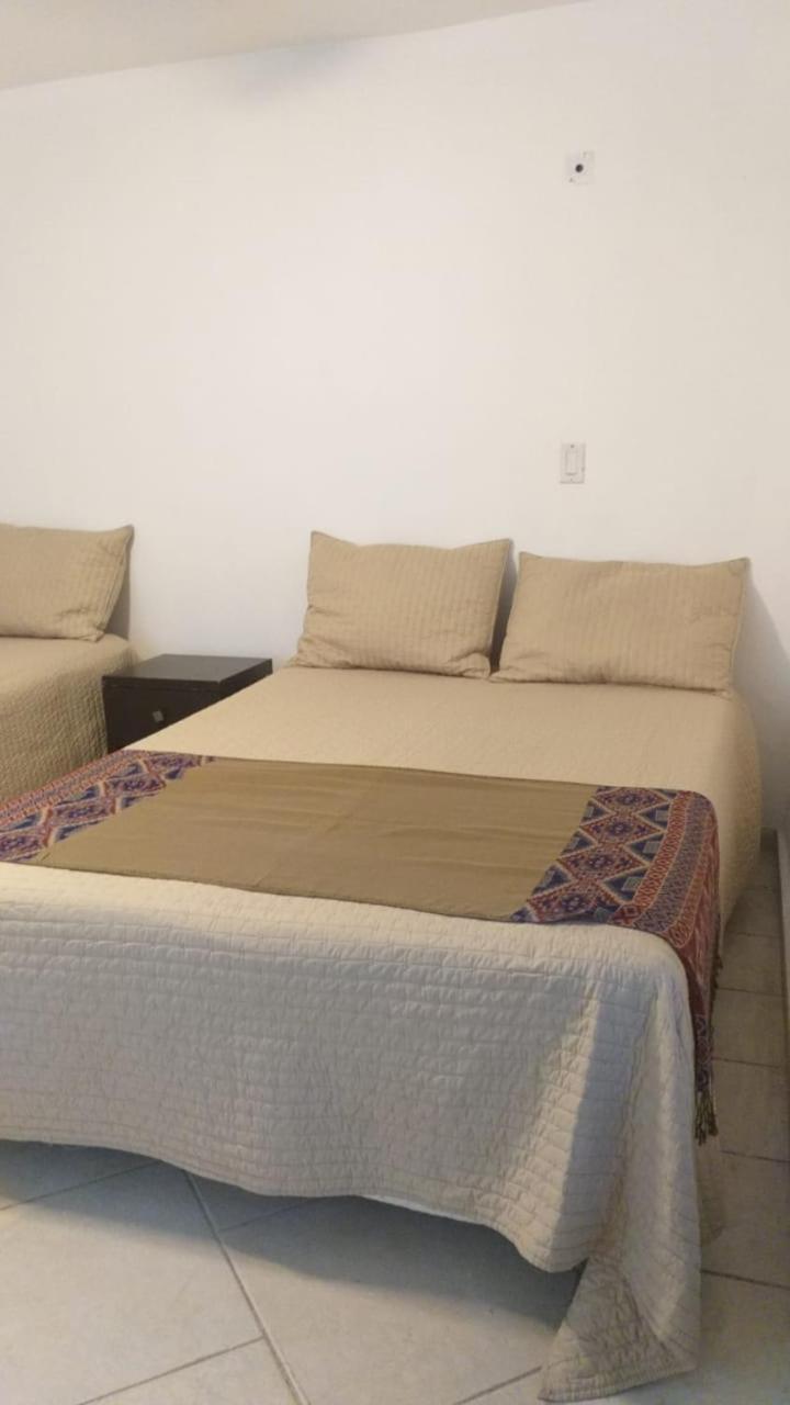 Hotel Palmira Cuernavaca Habitación foto